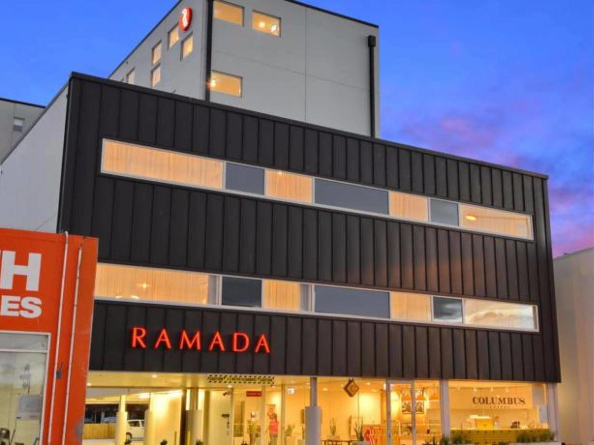 Ramada Suites By Wyndham Christchurch City Exterior foto